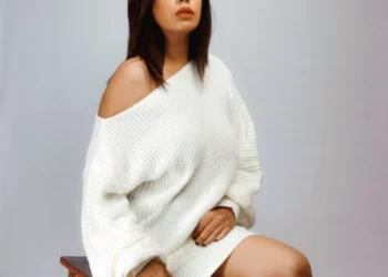 Meet Gauri Kasbekar: Rising Star in Modeling and Acting from Mumbai, India