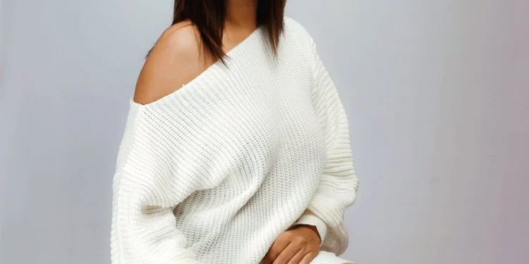 Meet Gauri Kasbekar: Rising Star in Modeling and Acting from Mumbai, India