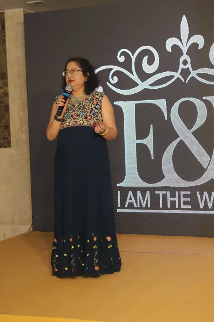 Exclusive & Extraordinary Pageant 40+